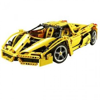Конструктор 3382B Гоночный автомобиль Enzo Ferrari Желтый, 1367 дет