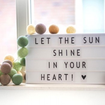 Бежевий Lightbox А3. Лайтбокс 80 букв