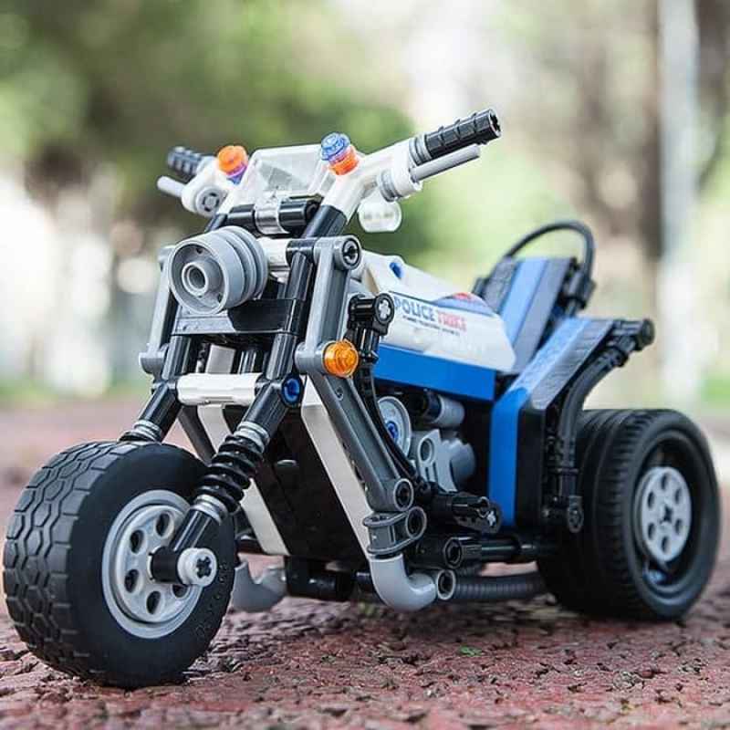 Конструктор инерционный Decool 3802 Technic Мотоцикл 284 детали