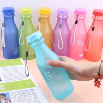 Матова еко пляшечка BPA Free Green