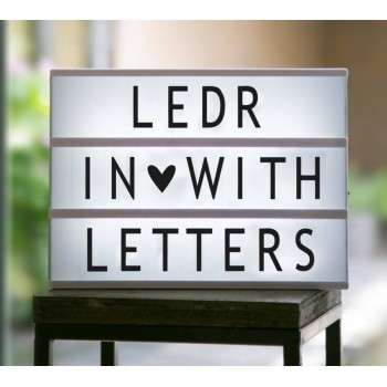 Рожевий Lightbox А4. Lightbox 80 букв