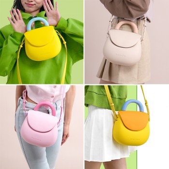 Жіноча сумка-клатч Fungoofun EVA, вологостійка, з ручкою та ремінцем, бежева