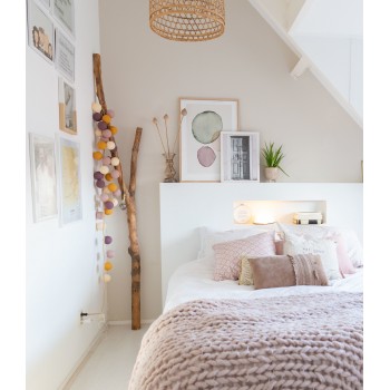 Тайська гирлянда з ниточних куль Adore 35 шт, 5.5 м