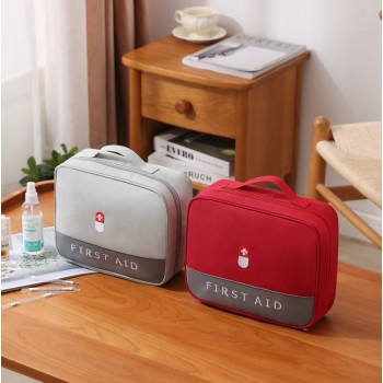 Сумка-аптечка Medical Organizer, органайзер для медикаментов и первой помощи, Красная