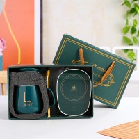 Керамическая чашка Lucky 350 мл с подогревом от USB, с крышкой и ложкой в подарочной коробке, зеленая