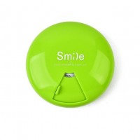 Круглая карманная таблетница на 7 дней Smile Box, зелёная