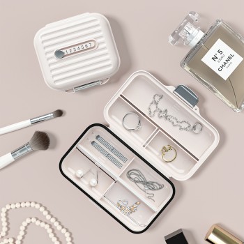 Портативный органайзер для таблеток на 7 отделений - вместительная таблетница Fashion, размер S