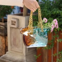 Скляна ваза Luxora Bag у формі сумки з ручкою-ланцюжком для квітів і декору, 22×9×14 см