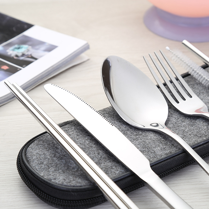 Набор столовых приборов 8 предметов в чехле Luxe, серебро